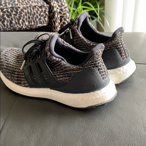 Running shoes - Picture 4 of 6